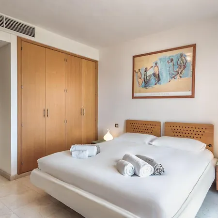 Romen 2-2 Penthouse Sea View & Jacuzzi 2b Semesterbostad *